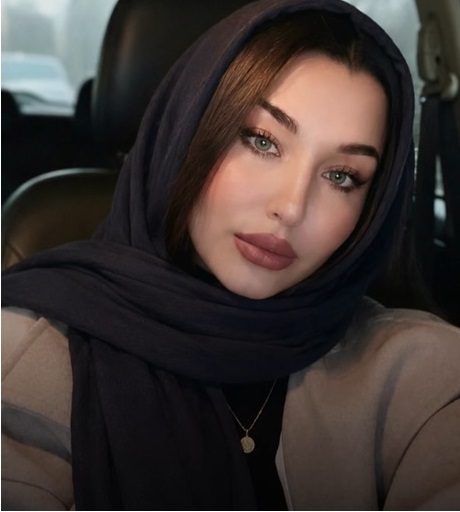 خانم جوادی